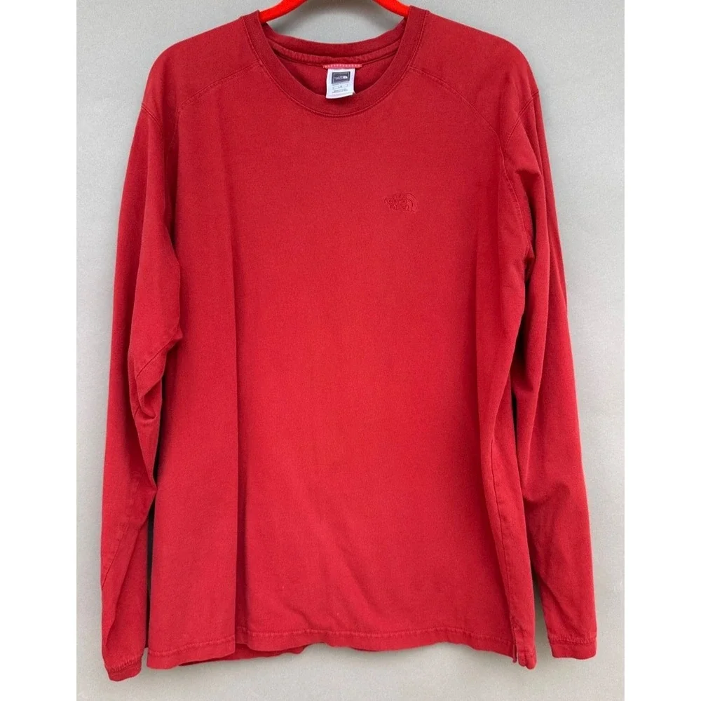 The North Face Red Long Sleeve T-Shirt Large Embroidered Logo Outdoor Tee Sun